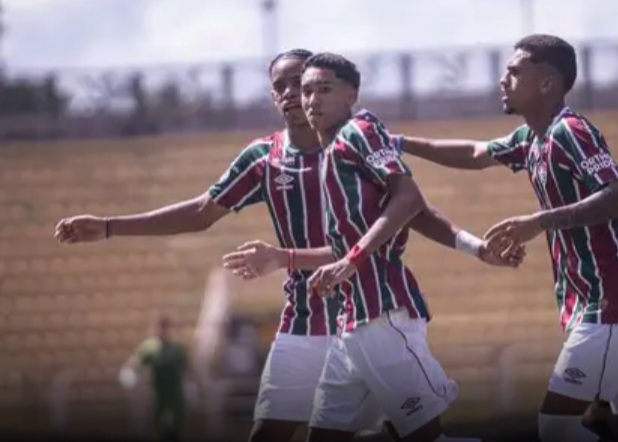 Trio campeão da Copa do Brasil sub-17 é promovido ao sub-20 do Fluminense